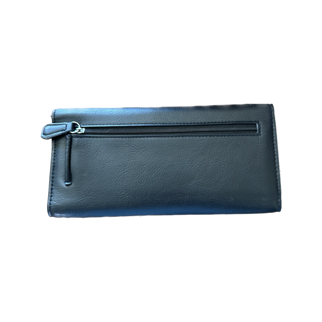 Pre-Owned Kenneth Cole Reaction